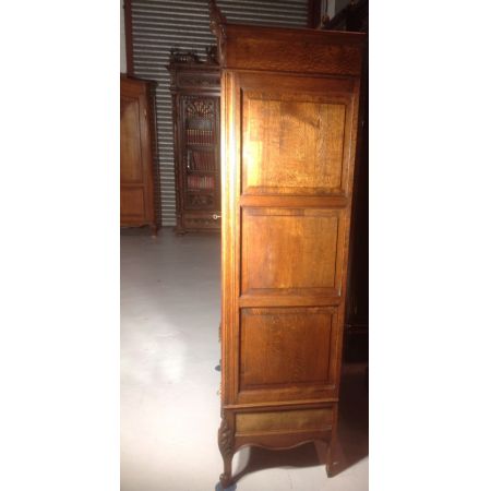 Antiker französischer Eichen Kleiderschrank ca 1920