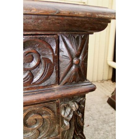 Englischer Antiker geschnitzter Eichen Schreibtisch ca. 19. Jh.