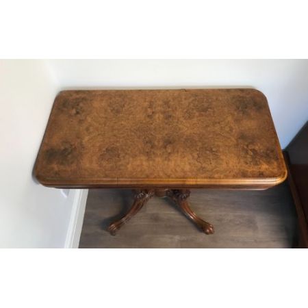 Antiker viktorianischer Spieltisch Nussbaum britisch ca 1850