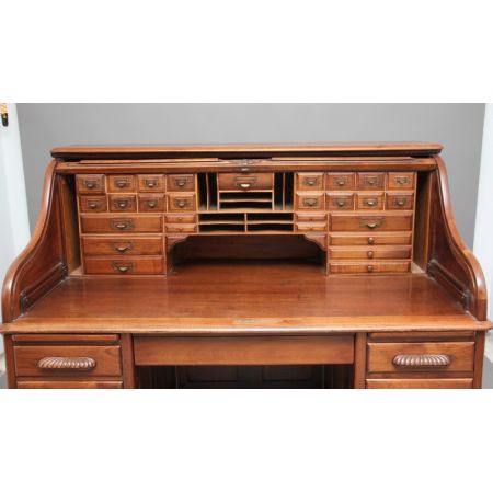 Antiker britischer Nussbaum Schreibtisch Rolltop Desk ca 1910