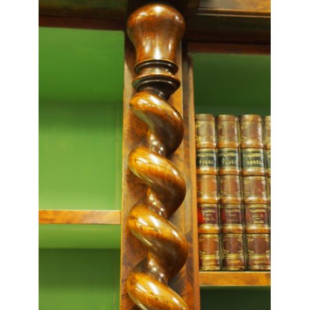 Viktorianisches antikes Breakfront Bücherregal Nussbaum britisch ca 1870