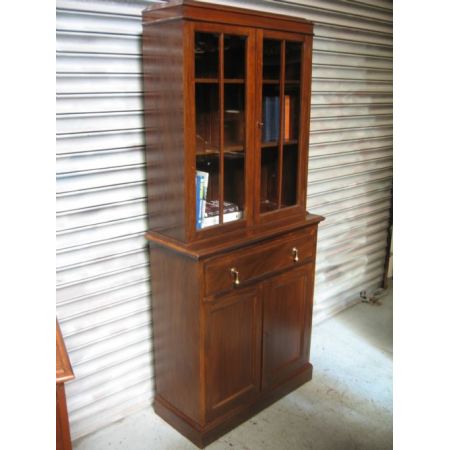 Antiker britischer Mahagoni Bücherschrank ca 1920