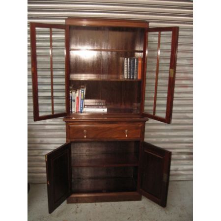 Antiker britischer Mahagoni Bücherschrank ca 1920