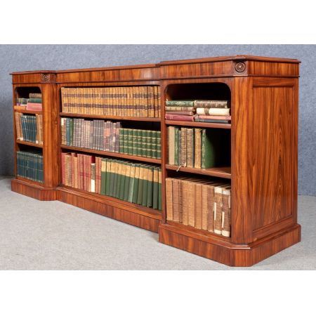Antiker britischer Breakfront Bücherschrank Massivholz ca 1850