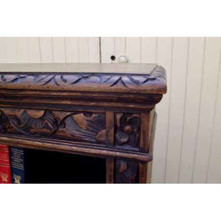 Englischer Antiker geschnitzter Eichen Bücherschrank ca. 19. Jh.