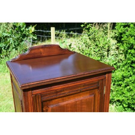 Antiker viktorianischer Nachtschrank Mahagoni britisch ca 1880