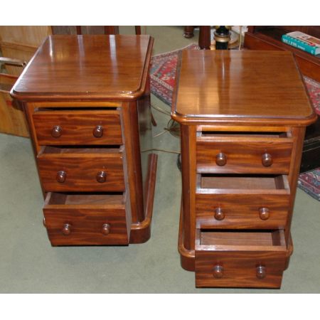 Viktorianische Mahagoni Nachtschränke Kommoden antik ca 1890