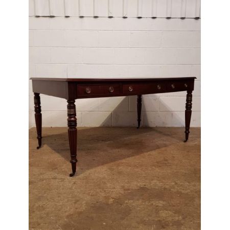 Antiker britischer Mahagoni Schreibtisch Partners Desk ca 1830