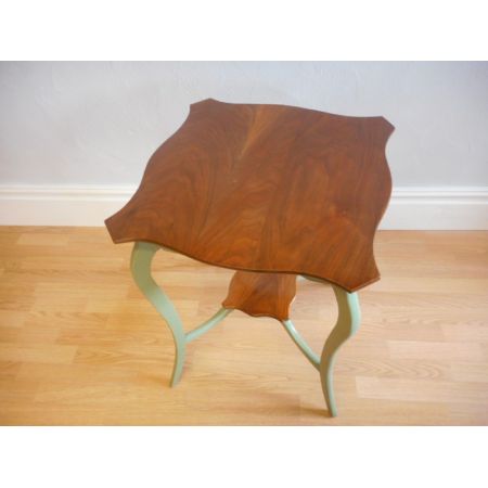 Antiker edwardianischer Beistelltisch Nussbaum britisch ca 1900