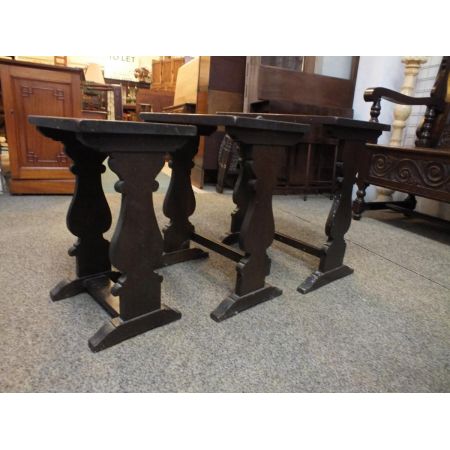 Antike britische Eichen Beistelltische Nest of Tables ca 1900