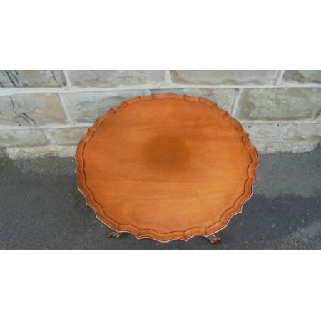 Antiker englischer Nussbaum Beistelltisch ca 1910