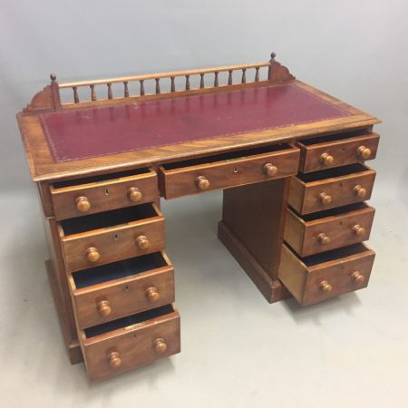 Englischer Antiker Mahagoni Schreibtisch ca. 1890