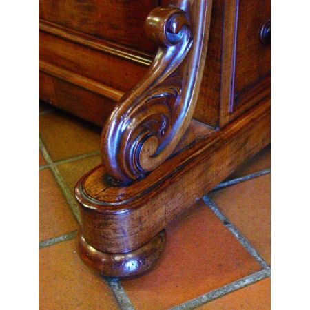 Antiker britischer Davenport Schreibtisch Mahagoni ca 1830