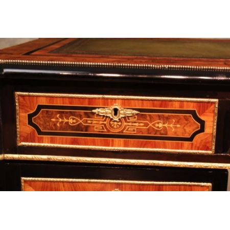 Britischer antiker Schreibtisch Massivholz Nussbaum ca 1860