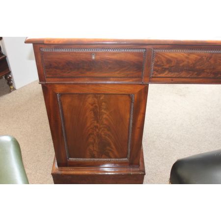 Antiker britischer Mahagoni Schreibtisch Regency ca 1825