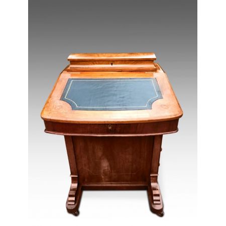 Viktorianischer englischer Nussbaum Schreibtisch Davenport antik ca 1860