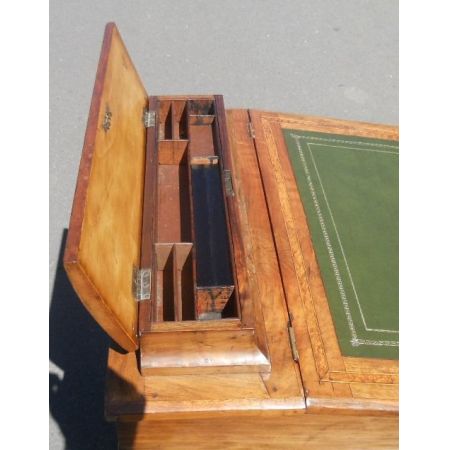 Englischer viktorianischer Nussbaum Schreibtisch Davenport antik ca 1880