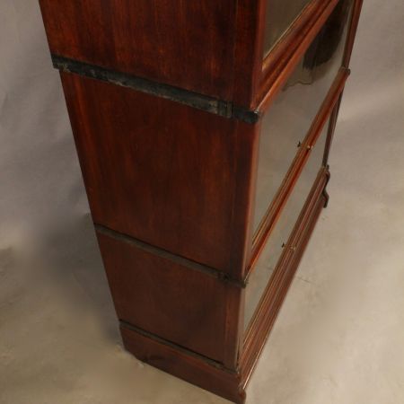 Antiker britischer Globe Wernicke Bücherschrank Mahagoni viktorianisch ca 1890