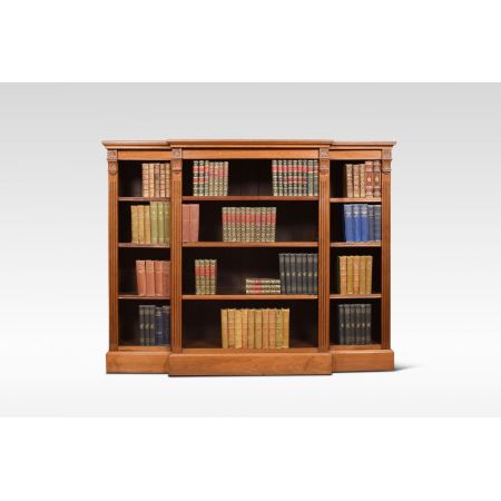 Englisches antikes Nussbaum Bücherregal ca 1890