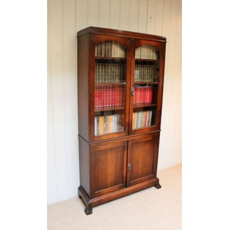 Antiker britischer Bücherschrank Eiche Massivholz ca 1920