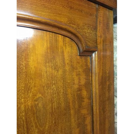 Antiker englischer Mahagoni Kleiderschrank 1880