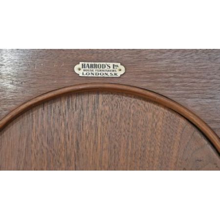 Britischer antiker Arts & Crafts Kleiderschrank Nussbaum ca 1890