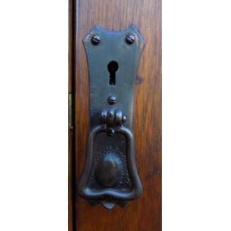 Englischer Arts & Crafts Eichen Kleiderschrank antik ca 1900