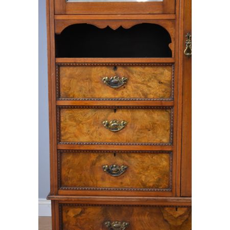 Antiker viktorianischer Nussbaum Kleiderschrank britisch ca 1860