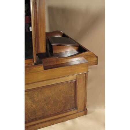 Englischer Antiker Mahagoni Nussbaum Partner Schreibtisch ca. 19. Jh.