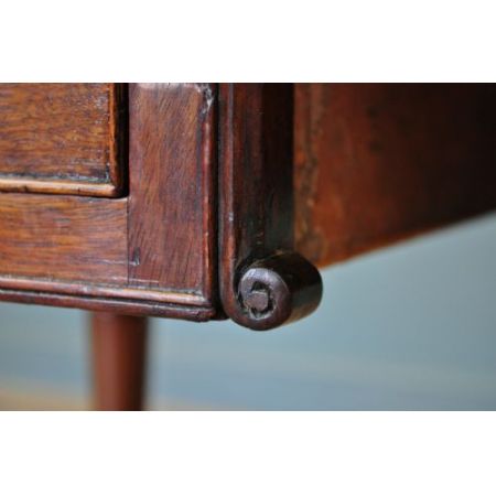 Antiker viktorianischer Mahagonischreibtisch ende 19 Jahrhundert