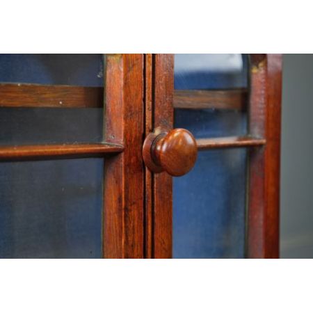 Viktorianischer Miniaturbücherschrank Mahagoni antik ca 1850