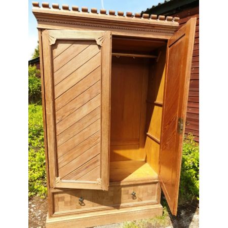 Antiker Britischer Kiefer Kleiderschrank ca 1880