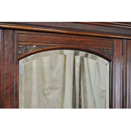 Viktorianischer Nussbaum Kleiderschrank antik ca 1870