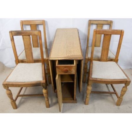 Antiker Eichen Esstisch mit passenden Stühlen ca 1925