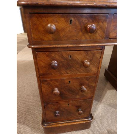 Antiker Nussbaum Säulenschreibtisch ca 1840