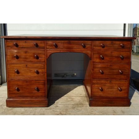 Viktorianischer Mahagoni Schreibtisch antik ca 1850