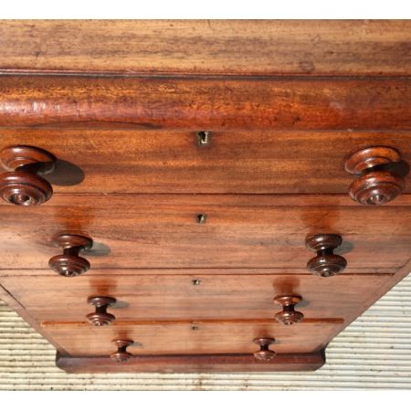 Viktorianischer Mahagoni Schreibtisch antik ca 1850