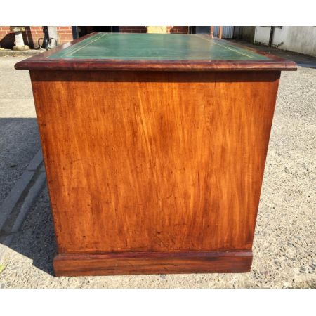 Viktorianischer Mahagoni Schreibtisch antik ca 1850