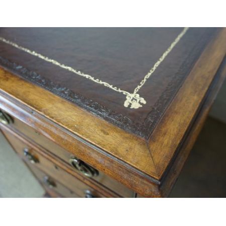 Viktorianischer Mahagoni Schreibtisch antik ca 1850