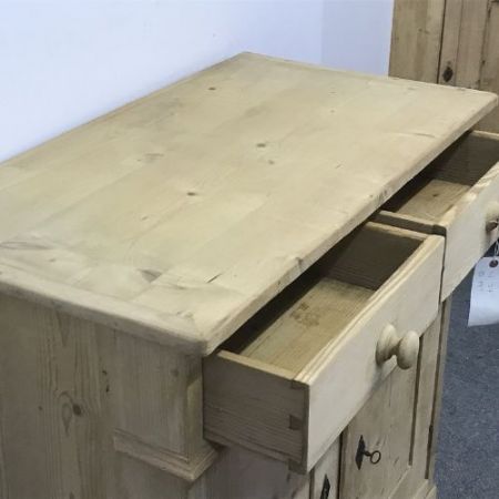 Kleines Kiefer Sideboard Weichholz antik ca 1920