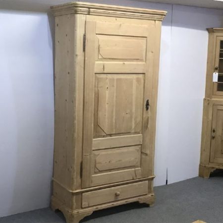 Antiker Kiefer Schrank Weichholz ca 1800