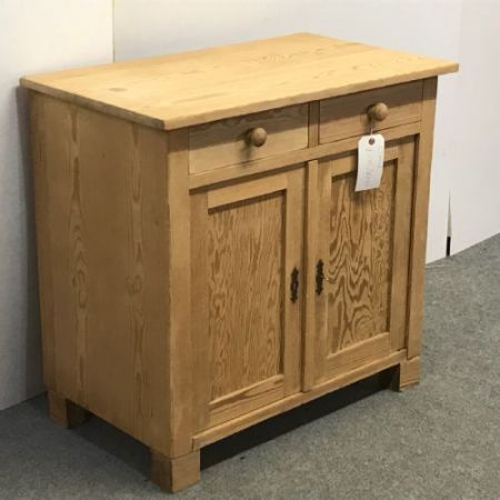 Kleiner Kiefer Schrank Weichholz antik ca 1920