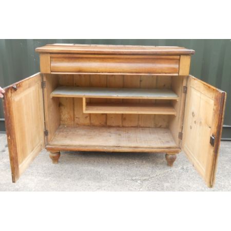 Viktorianischer Kiefer Bücherschrank Weichholz antik ca 1830