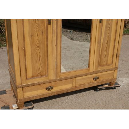 Großer Kiefer Kleiderschrank Weichholz antik ca 1900