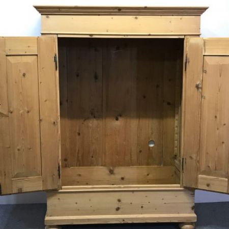 Kiefer Kleiderschrank Weichholz antik ca 1900