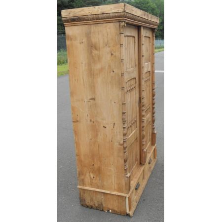 Viktorianischer Kiefer Kleiderschrank Weichholz antik ca 1890