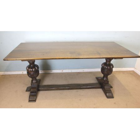 Esstisch aus Eichenholz Klostertisch Refektionstisch 