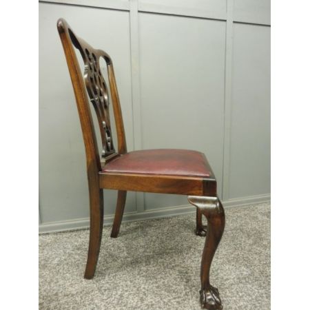 Edwardianischer ausziehbarer Mahagoni Esstisch und  7 Georgian Stühle 