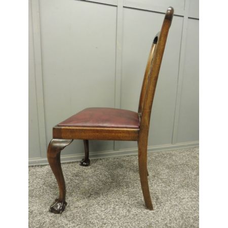 Edwardianischer ausziehbarer Mahagoni Esstisch und  7 Georgian Stühle 