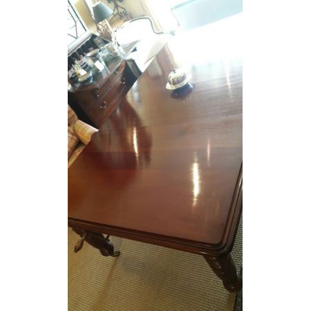 Esstisch Mahagoni ausziehbar